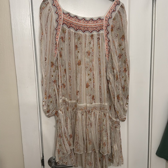 Free People size medium tunic - Picture 4 of 13